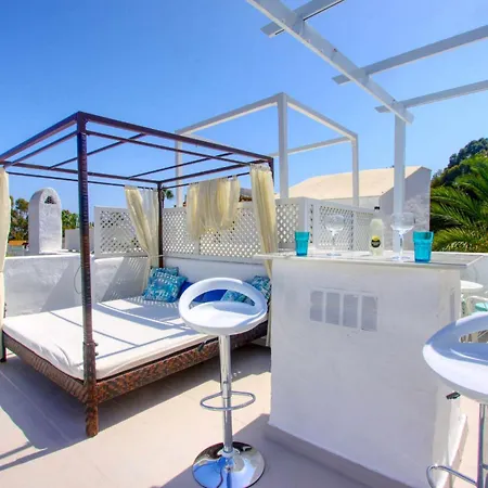 Apartment Modern Penthouse Frontline Urbanisation *