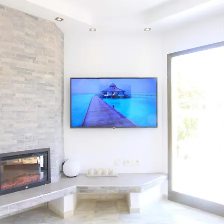 Apartment Modern Penthouse Frontline Urbanisation