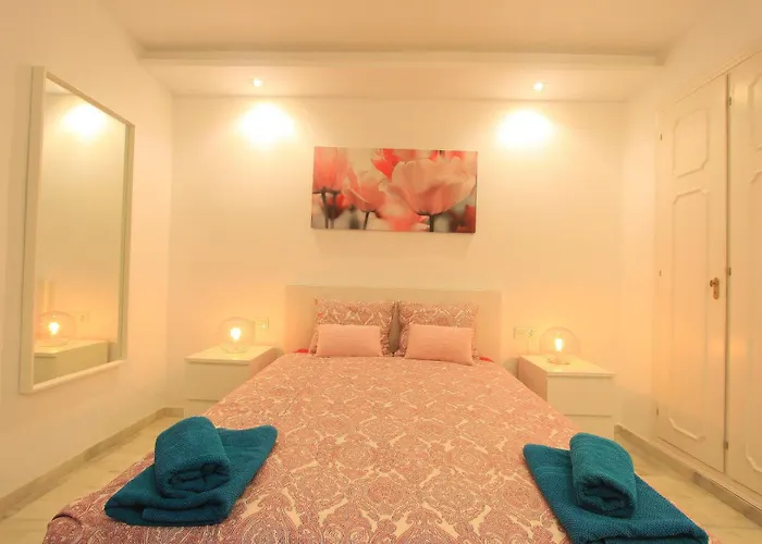 Modern Penthouse Frontline Urbanisation Marbella