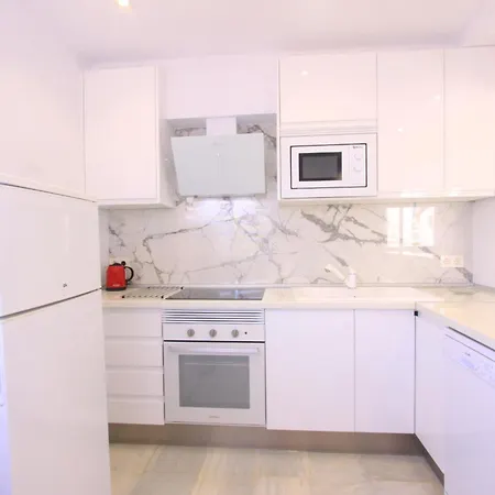 Appartement Modern Penthouse Frontline Urbanisation Marbella